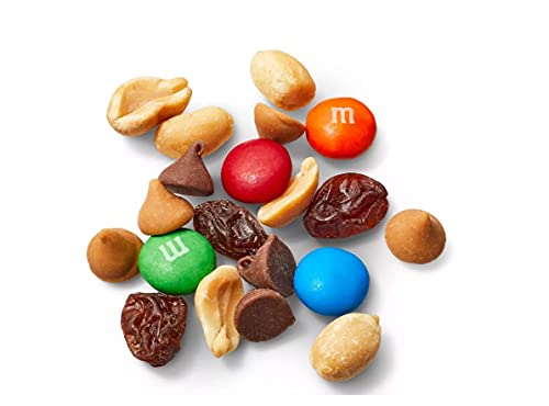 Snacks (trail mix)